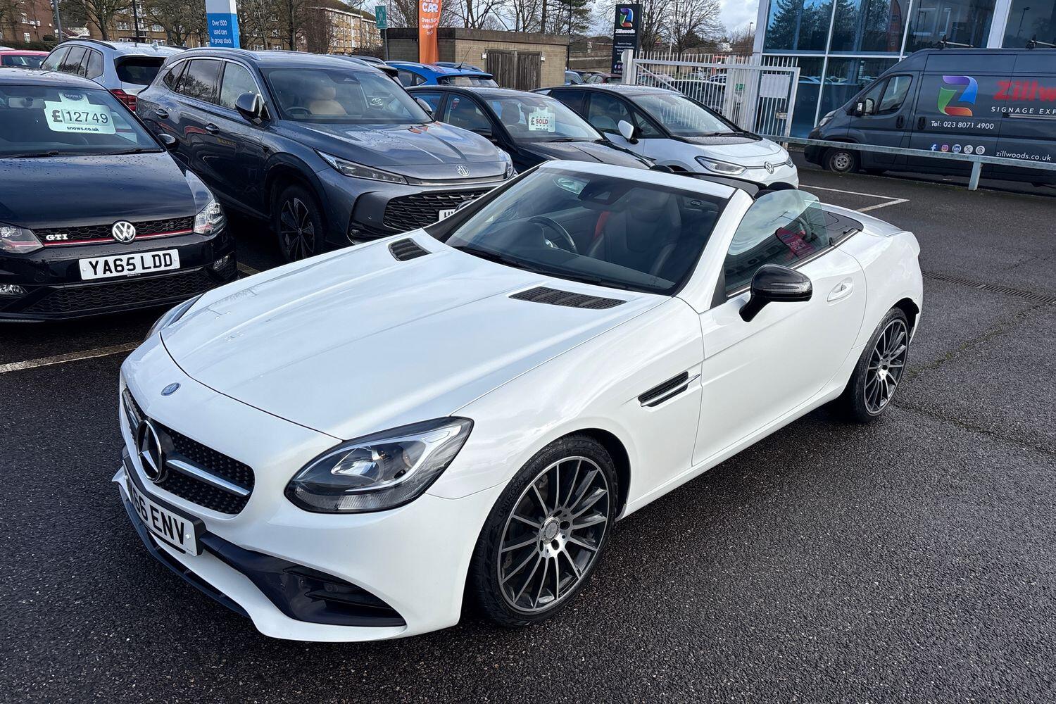 Used Mercedes-Benz SLC 2016 for sale - 77647654: Photo 3