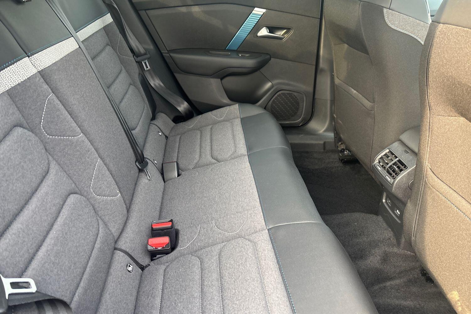 Used Citroen C4 X 2023 for sale - 78005126: Photo 16