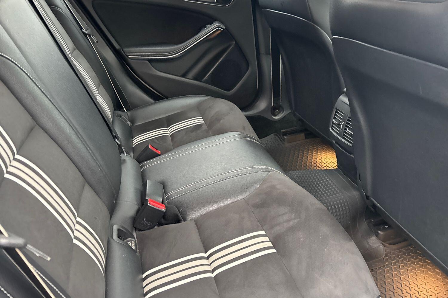 Used Mercedes-Benz A-Class 2017 for sale - 77636473: Photo 21