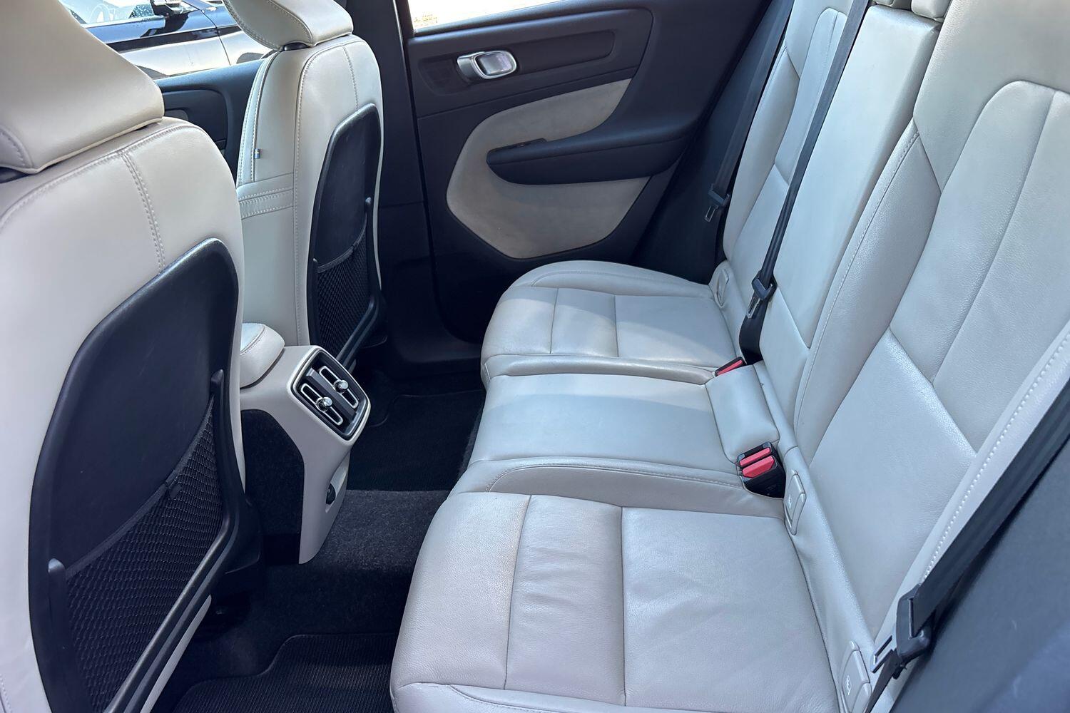 Used Volvo XC40 2021 for sale - 76796966: Photo 21