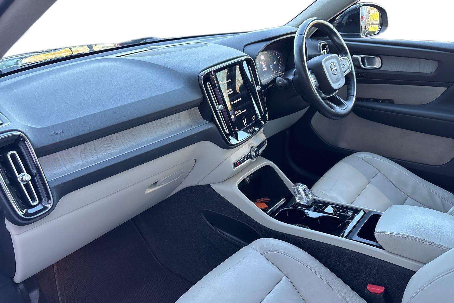 Used Volvo XC40 2021 for sale - 76796966: Photo 7