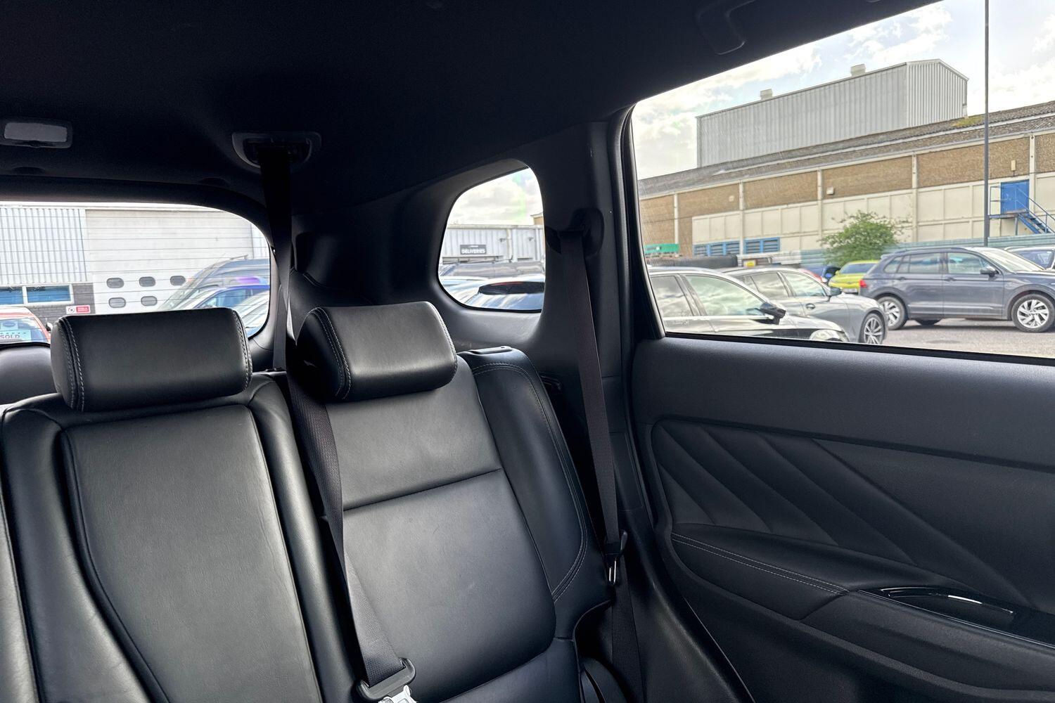 Used Mitsubishi Outlander 2018 for sale - 78080538: Photo 10