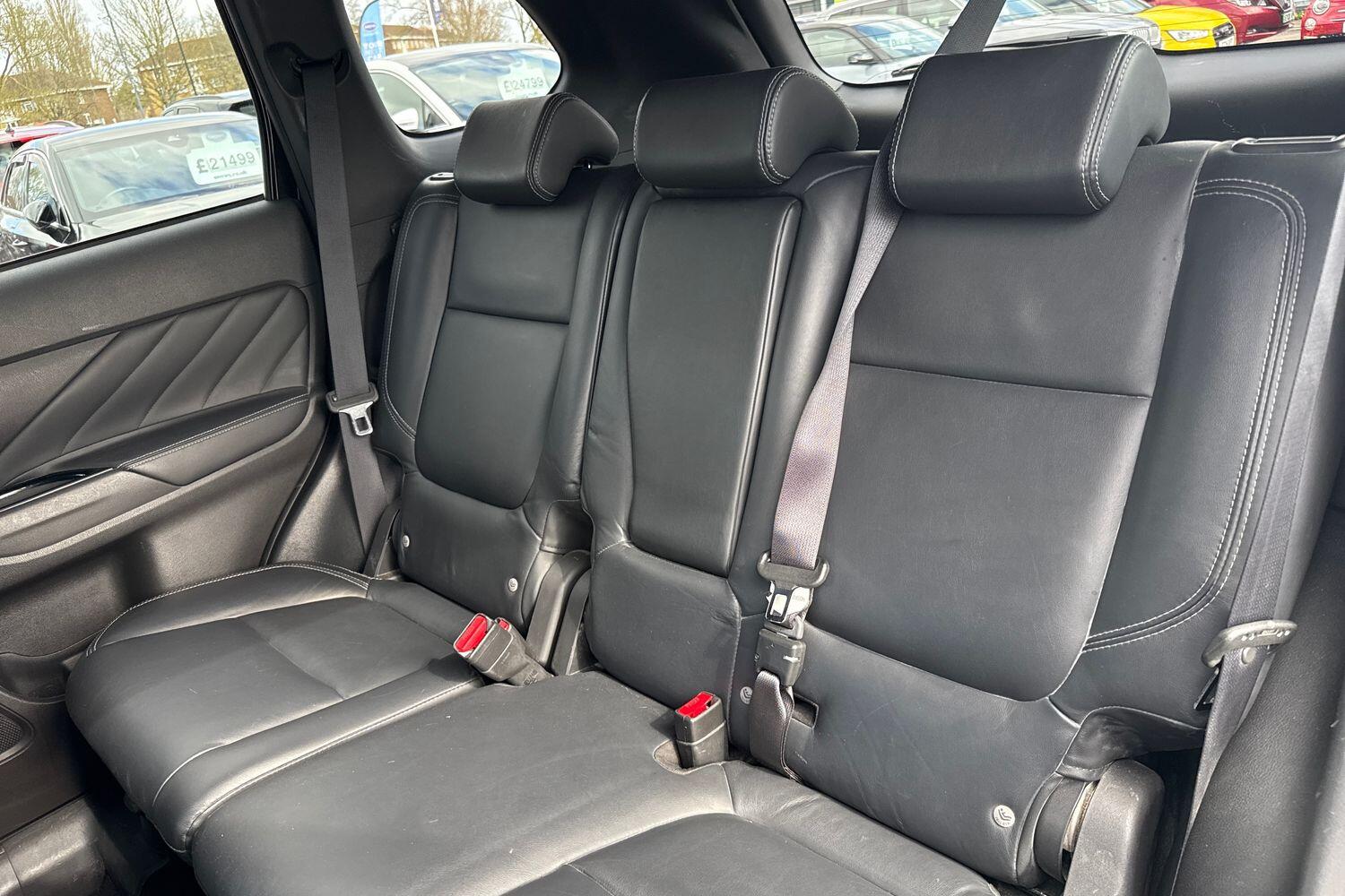 Used Mitsubishi Outlander 2018 for sale - 78080538: Photo 9