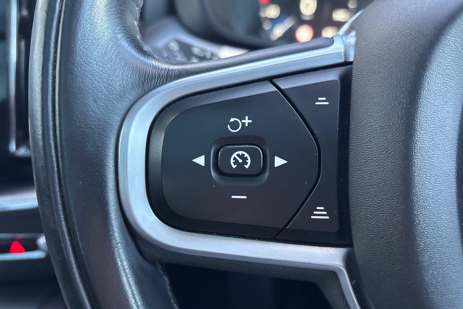 Used Volvo XC60 2019 for sale - 77435691: Photo 13