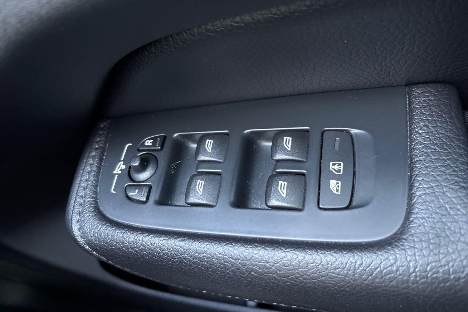 Used Volvo XC60 2019 for sale - 77435691: Photo 14