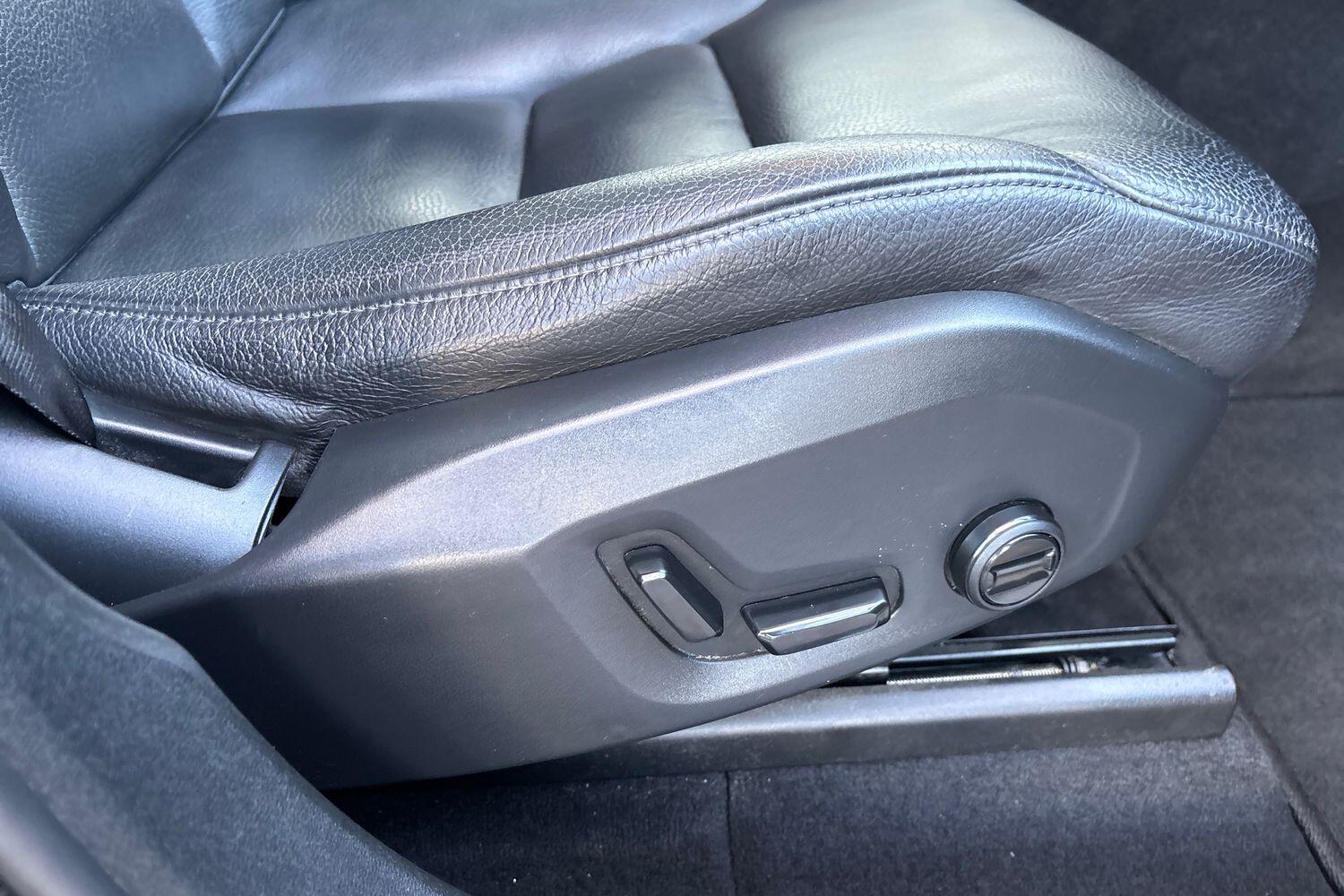 Used Volvo XC60 2019 for sale - 77435691: Photo 15