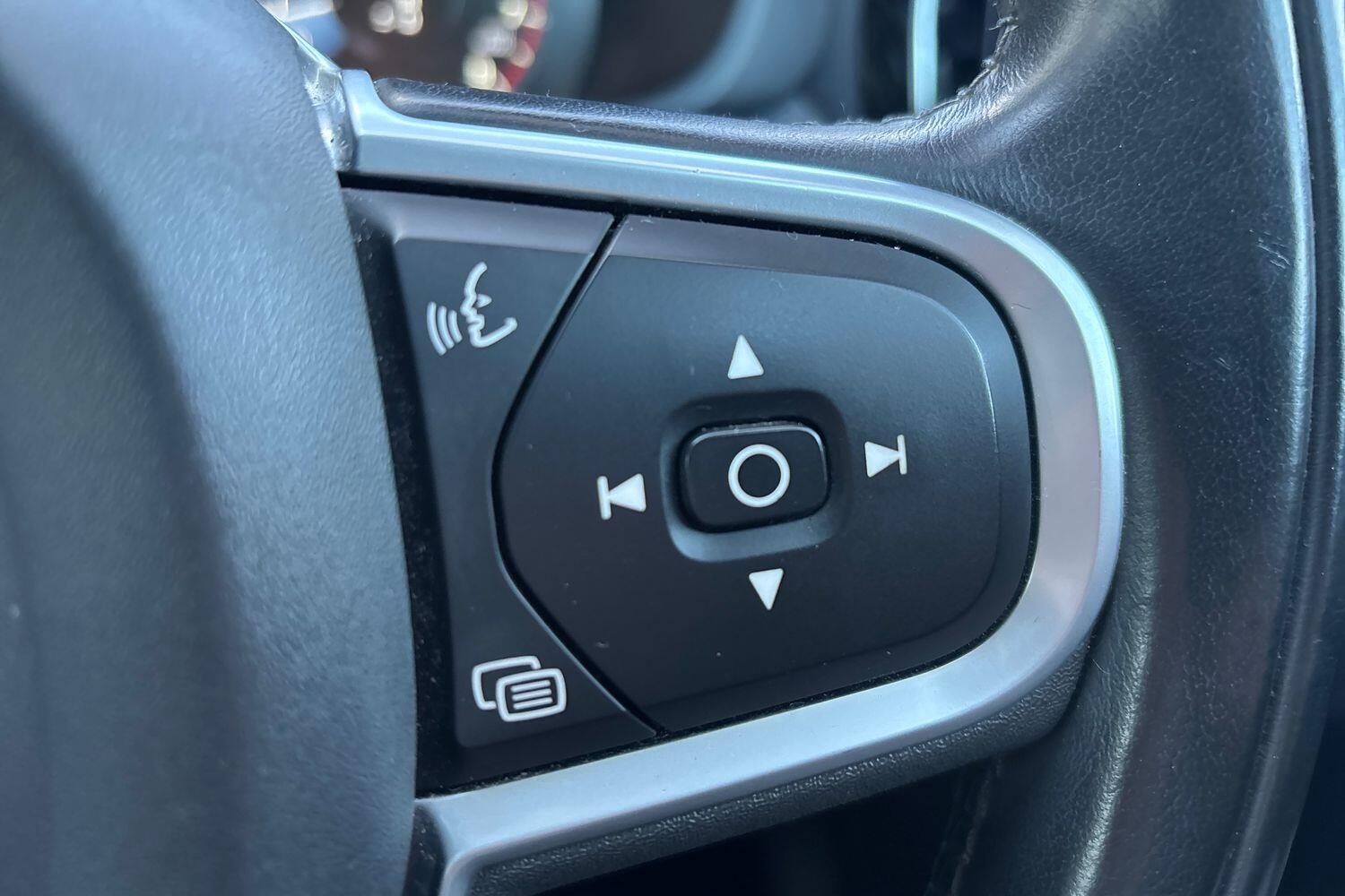 Used Volvo XC60 2019 for sale - 77435691: Photo 16