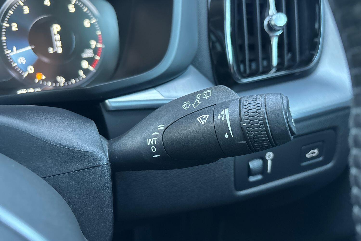 Used Volvo XC60 2019 for sale - 77435691: Photo 18