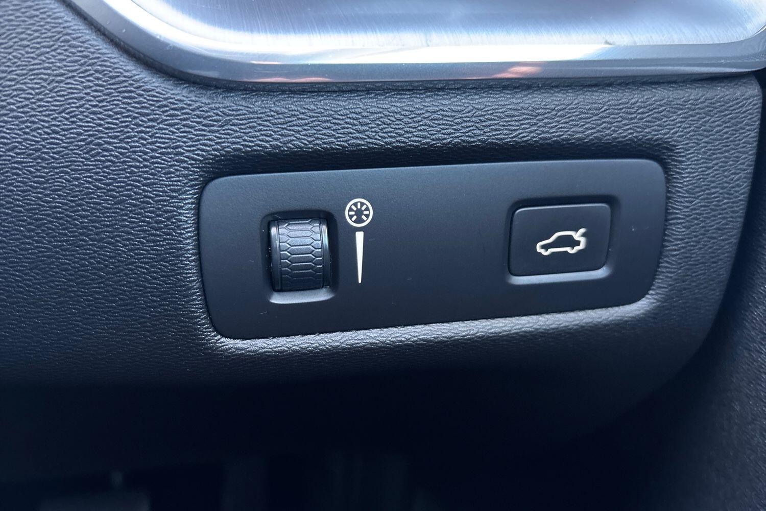 Used Volvo XC60 2019 for sale - 77435691: Photo 20