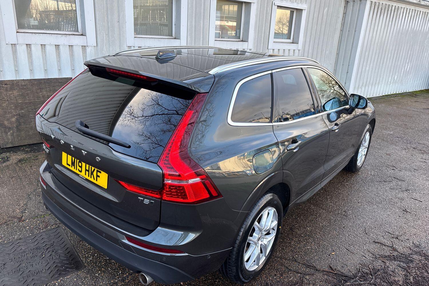 Used Volvo XC60 2019 for sale - 77435691: Photo 7