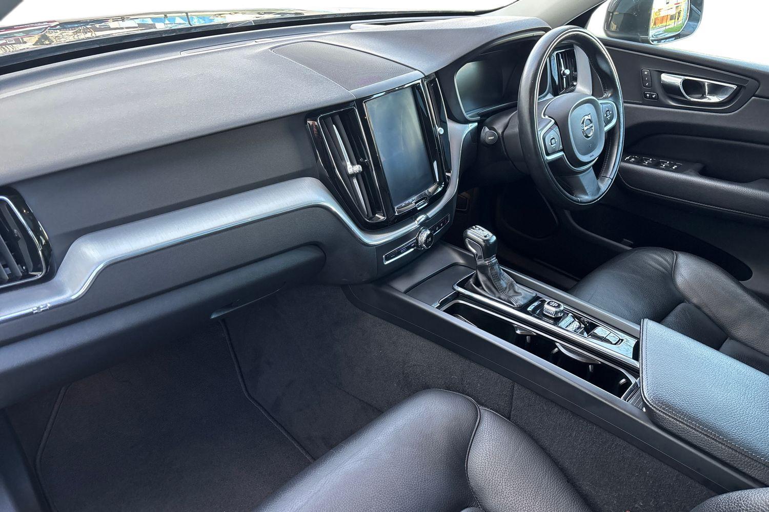 Used Volvo XC60 2019 for sale - 77435691: Photo 8