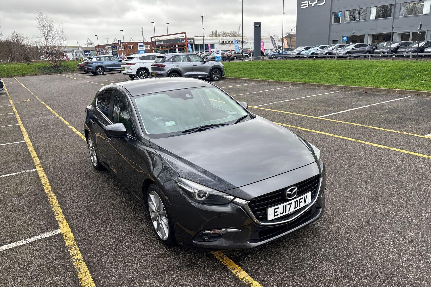 Used Mazda Mazda3 2017 for sale - 77679387: Photo 5