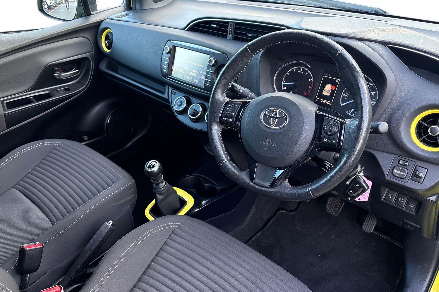 Used Toyota Yaris 2018 for sale - 77435694: Photo 13