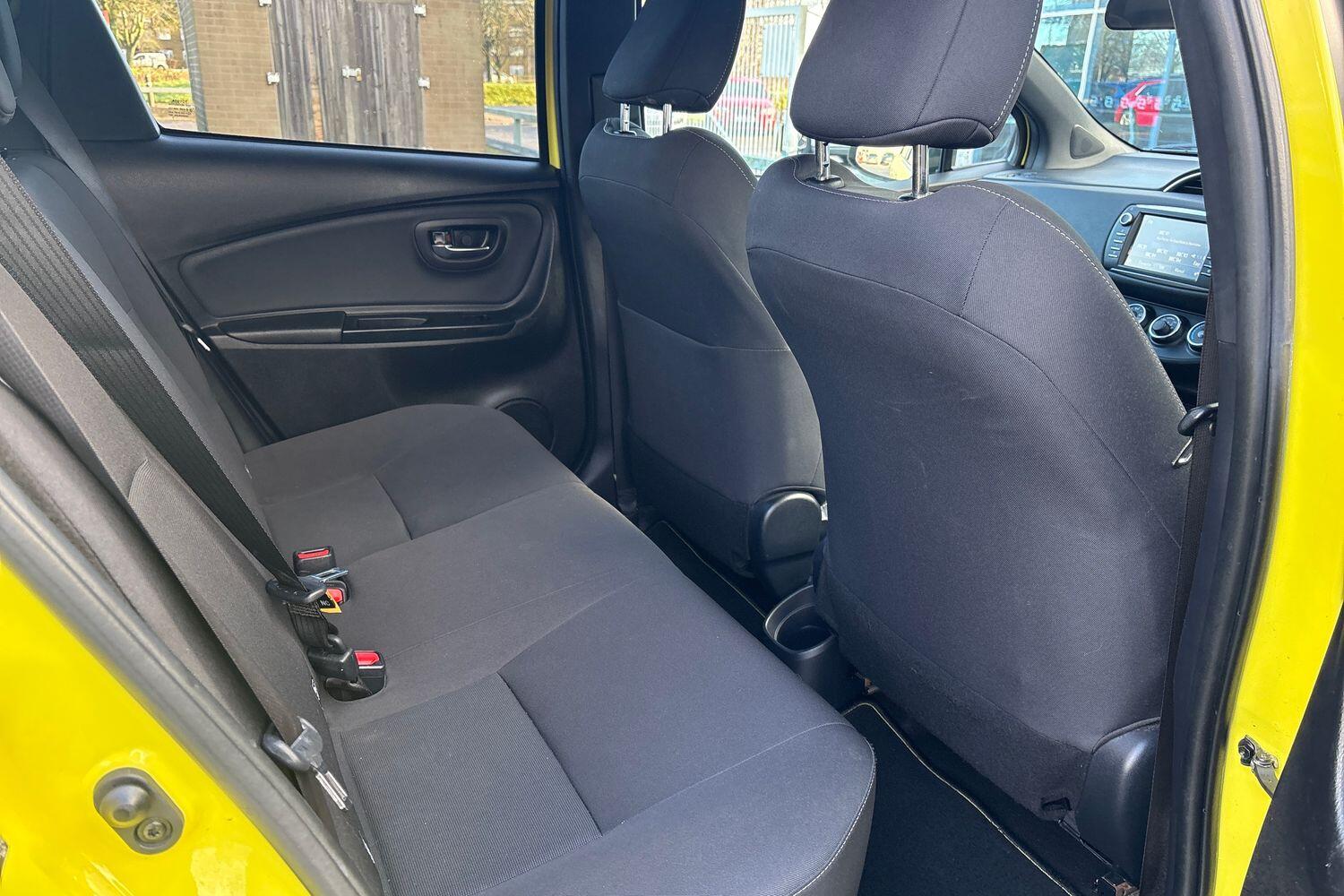 Used Toyota Yaris 2018 for sale - 77435694: Photo 17