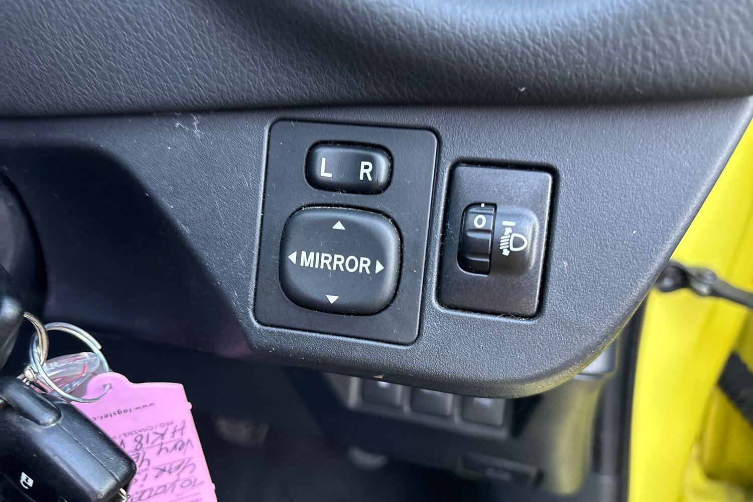 Used Toyota Yaris 2018 for sale - 77435694: Photo 23