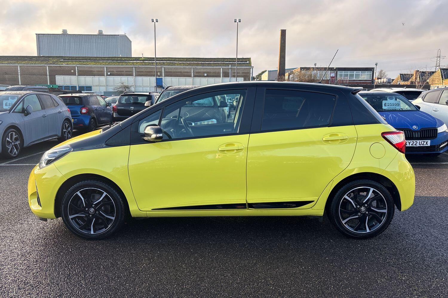 Used Toyota Yaris 2018 for sale - 77435694: Photo 5