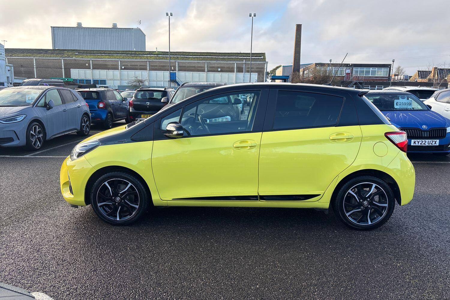 Used Toyota Yaris 2018 for sale - 77435694: Photo 6