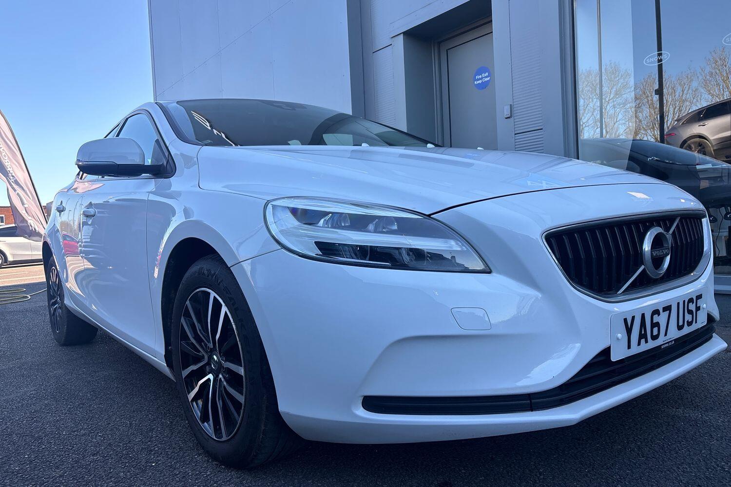 Used Volvo V40 2018 for sale - 77941934: Photo 5