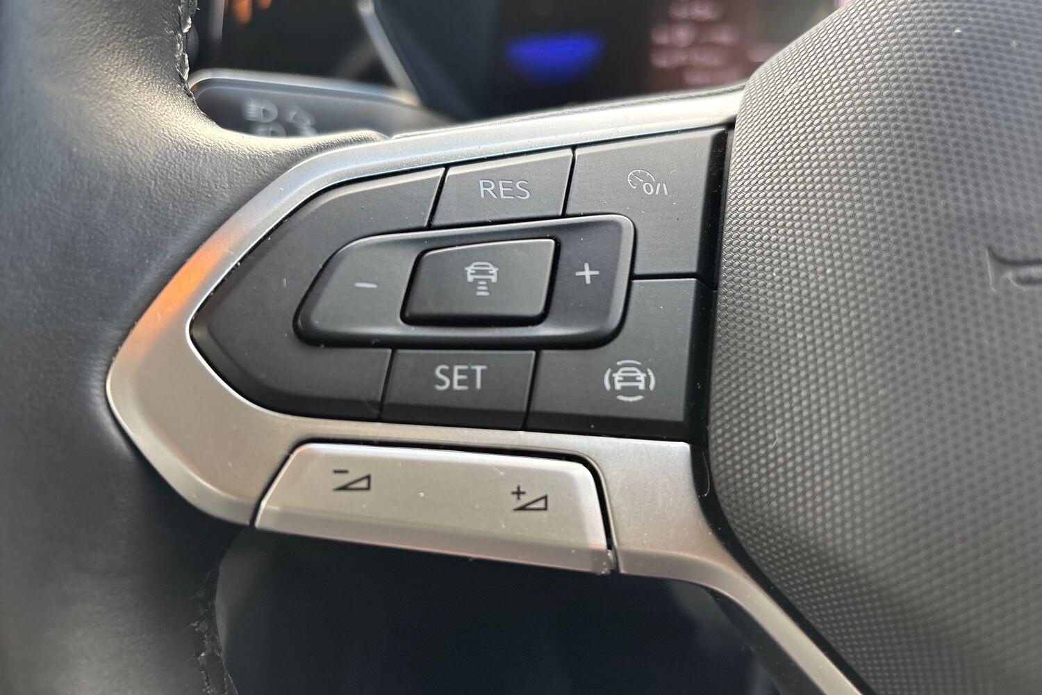 Used Volkswagen T-Cross 2023 for sale - 77256235: Photo 14