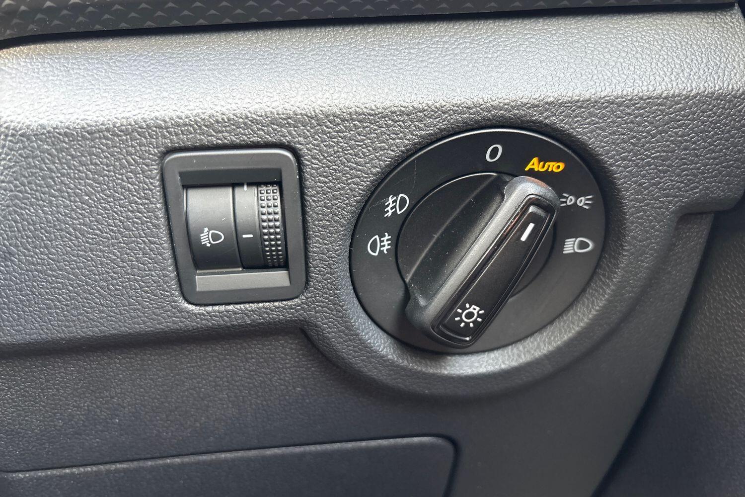 Used Volkswagen T-Cross 2023 for sale - 77256235: Photo 19