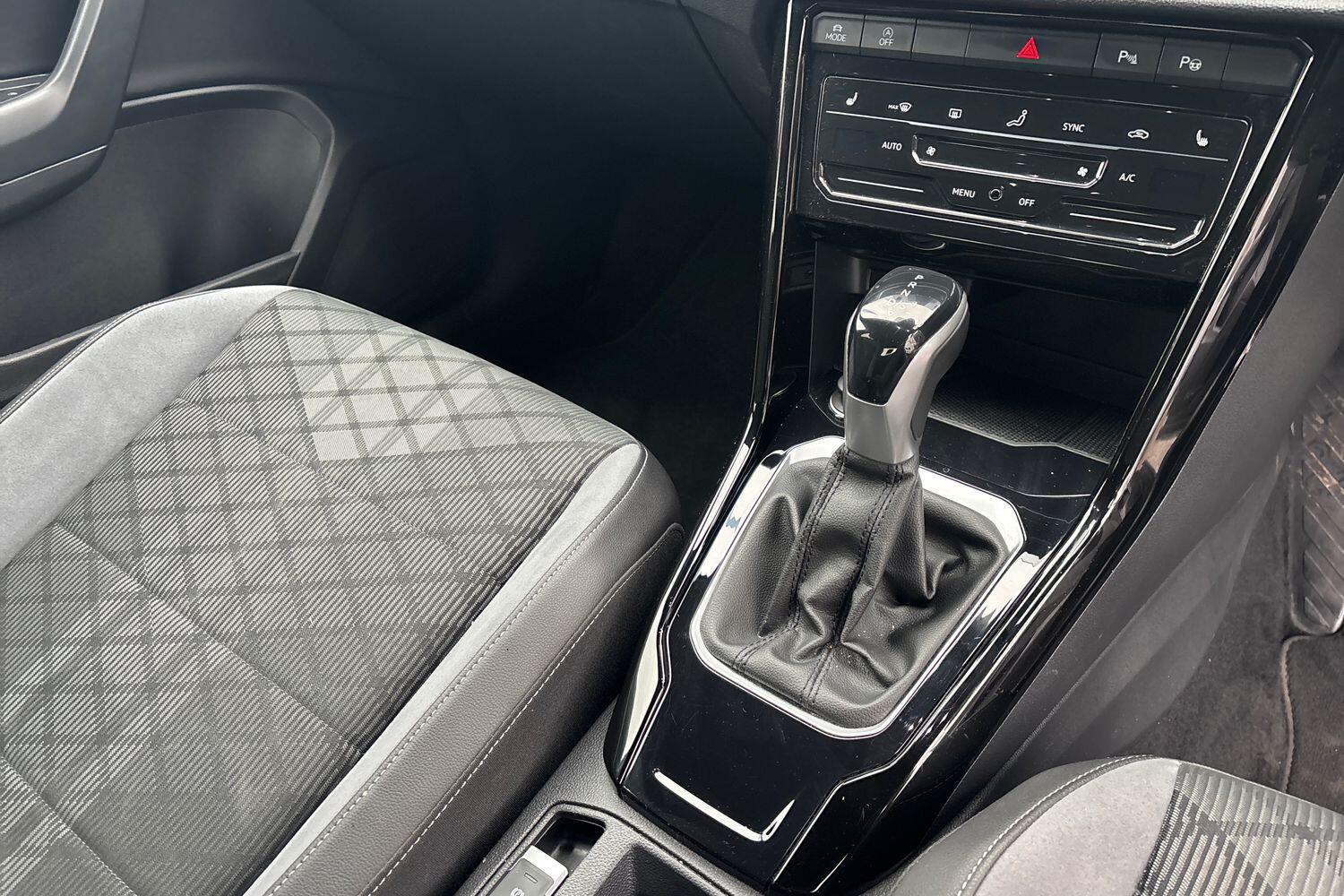 Used Volkswagen T-Roc 2023 for sale - 77679384: Photo 13