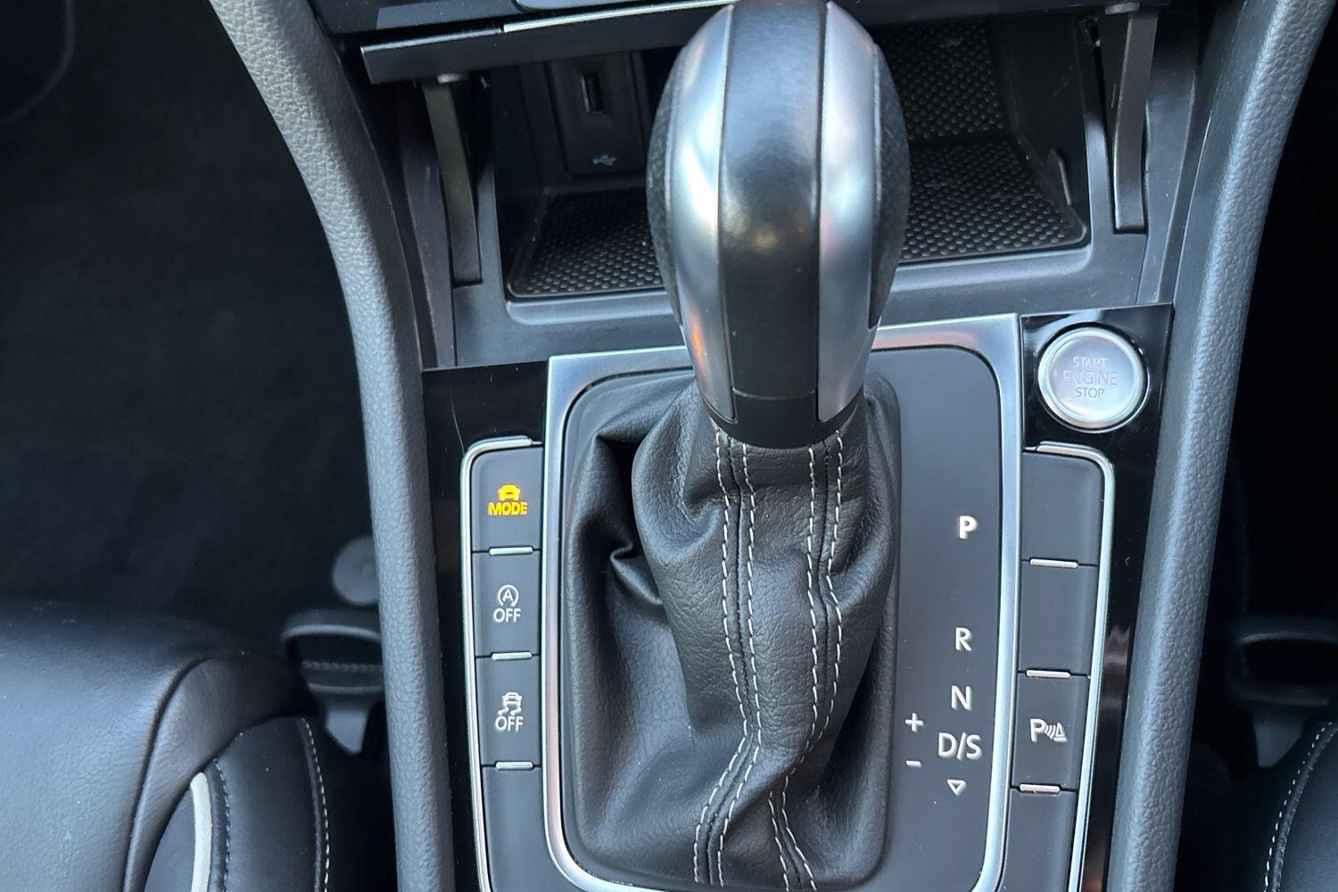 Used Volkswagen Golf 2020 for sale - 77132900: Photo 12