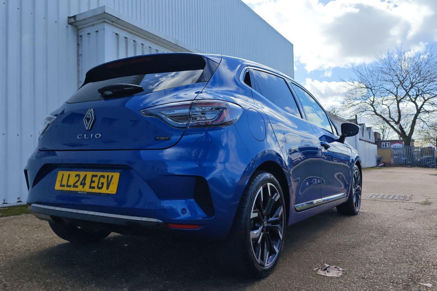 Used Renault Clio 2024 for sale - 77891739: Photo 10