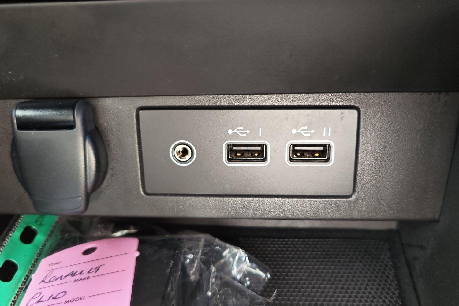 Used Renault Clio 2024 for sale - 77891739: Photo 25