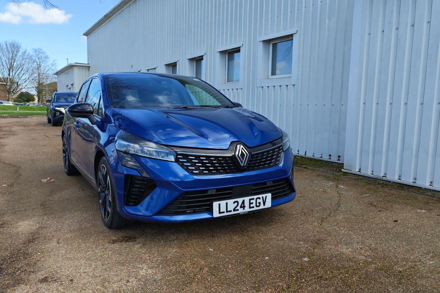 Used Renault Clio 2024 for sale - 77891739: Photo 5