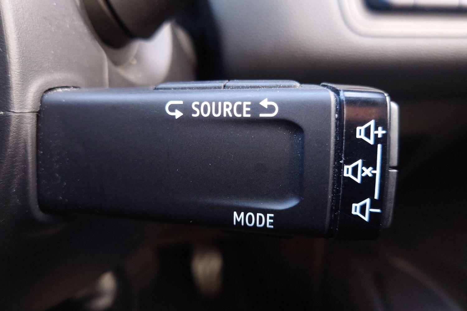 Used Renault Captur 2021 for sale - 76803679: Photo 20