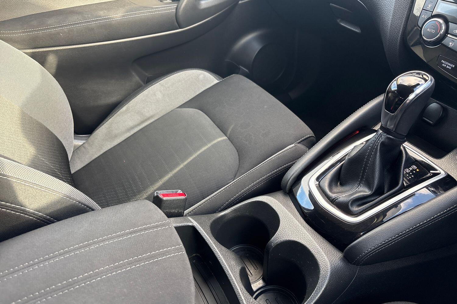 Used Nissan Qashqai 2018 for sale - 76908556: Photo 14