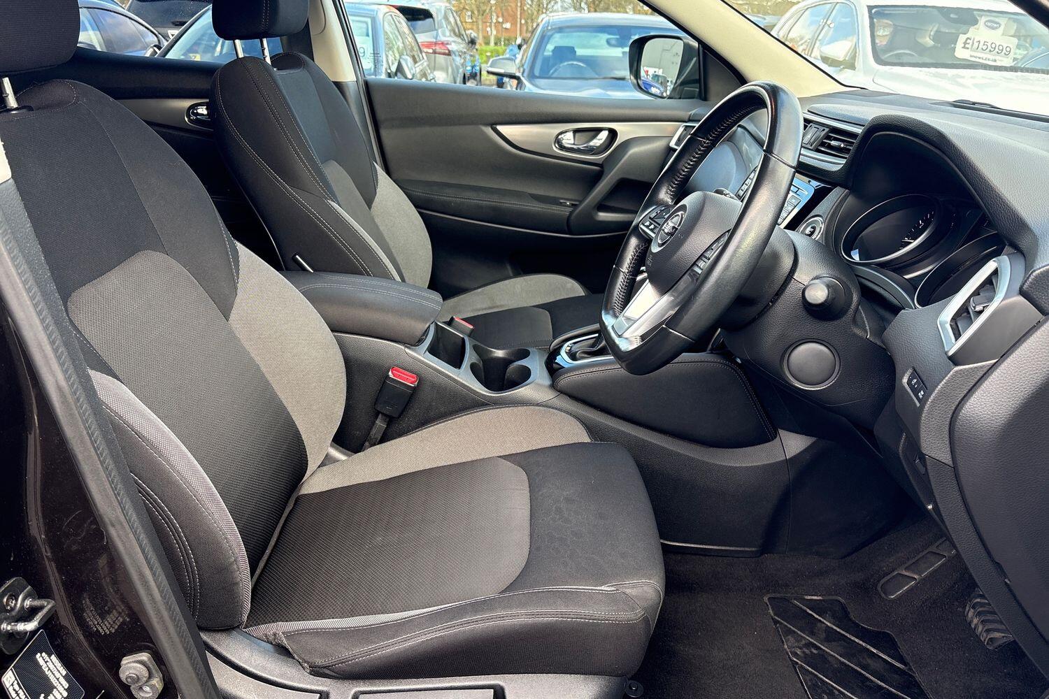 Used Nissan Qashqai 2018 for sale - 76908556: Photo 15