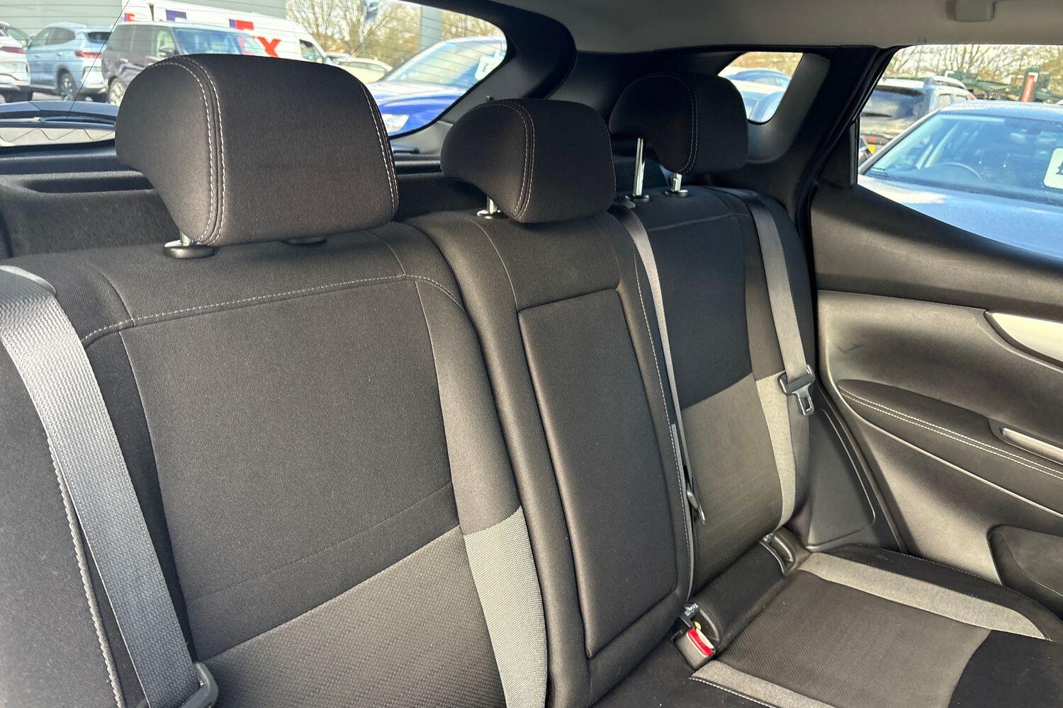 Used Nissan Qashqai 2018 for sale - 76908556: Photo 17