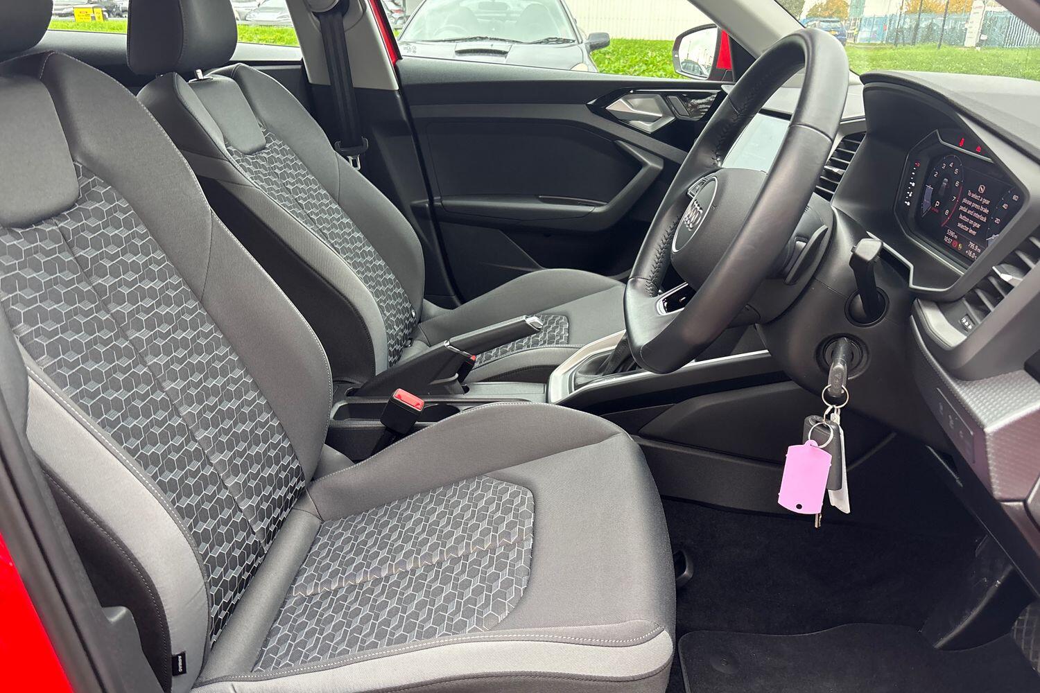 Used Audi A1 2020 for sale - 77213625: Photo 14