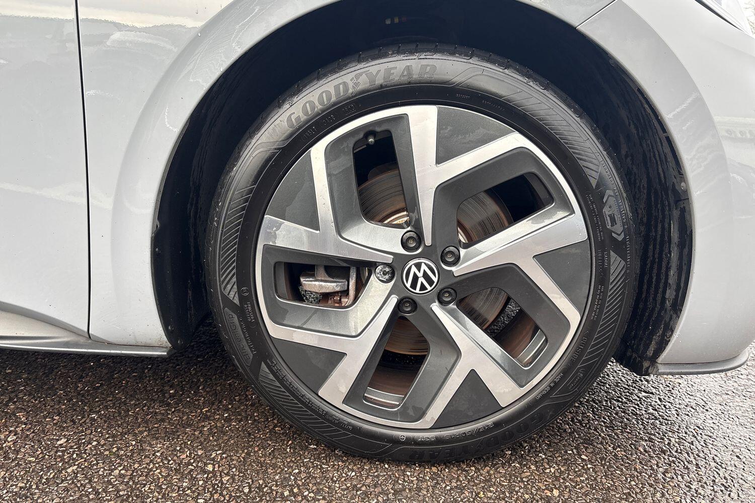 Used Volkswagen ID.3 2023 for sale - 77605453: Photo 6