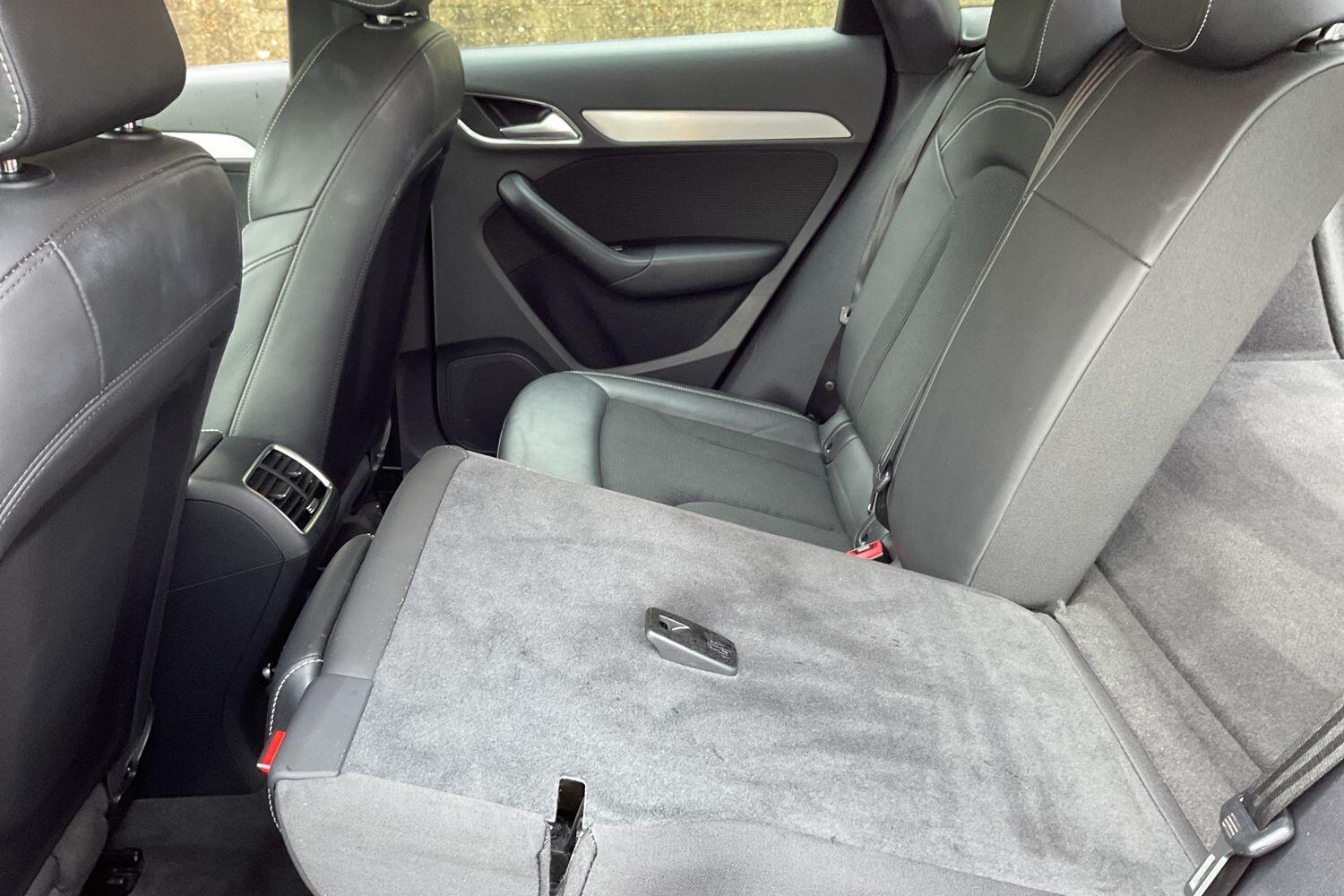 Used Audi Q3 2018 for sale - 76673399: Photo 14