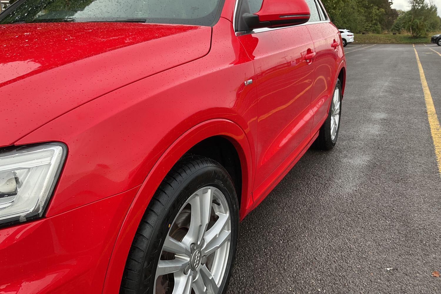 Used Audi Q3 2018 for sale - 76673399: Photo 3