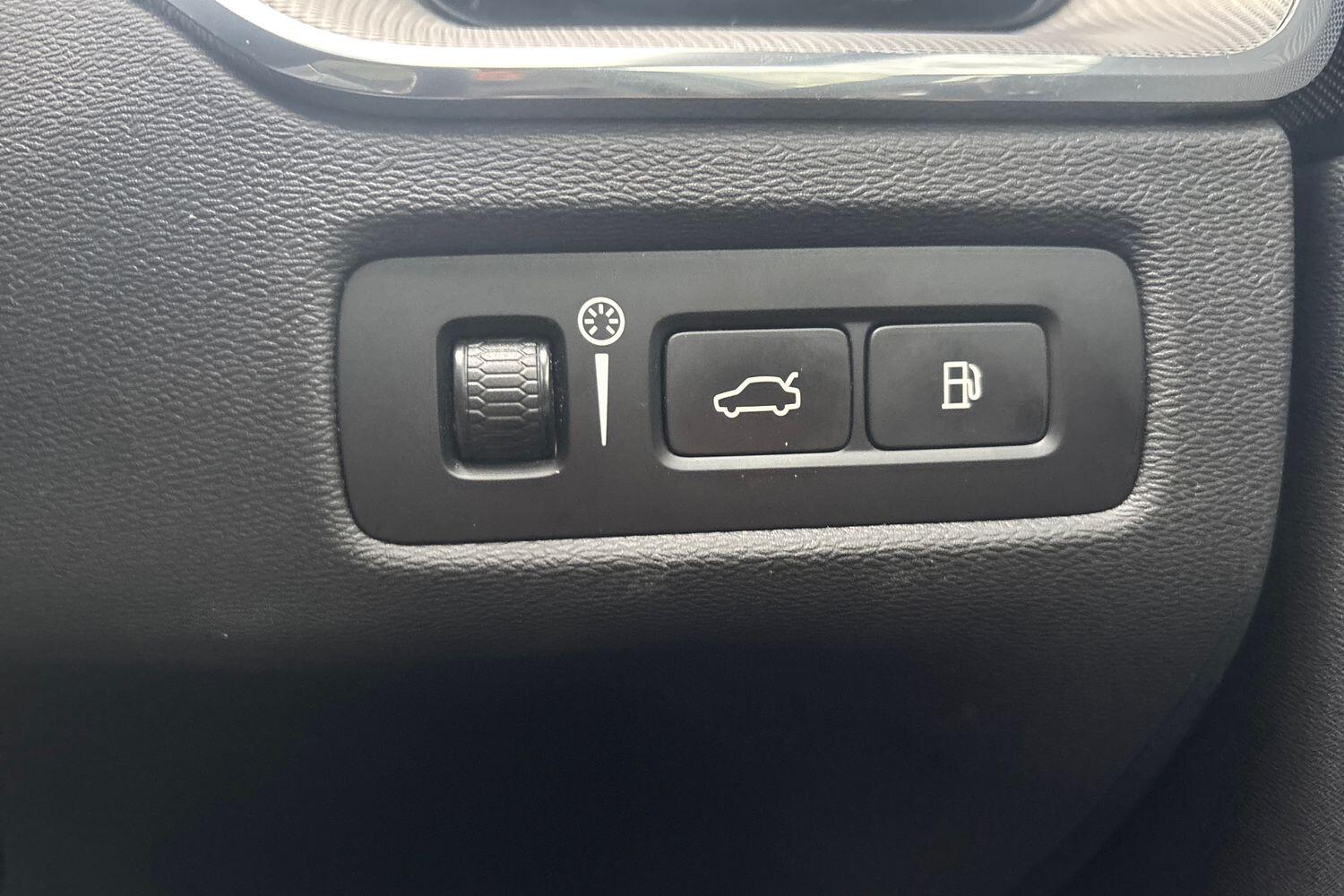 Used Volvo XC60 2019 for sale - 76819031: Photo 16