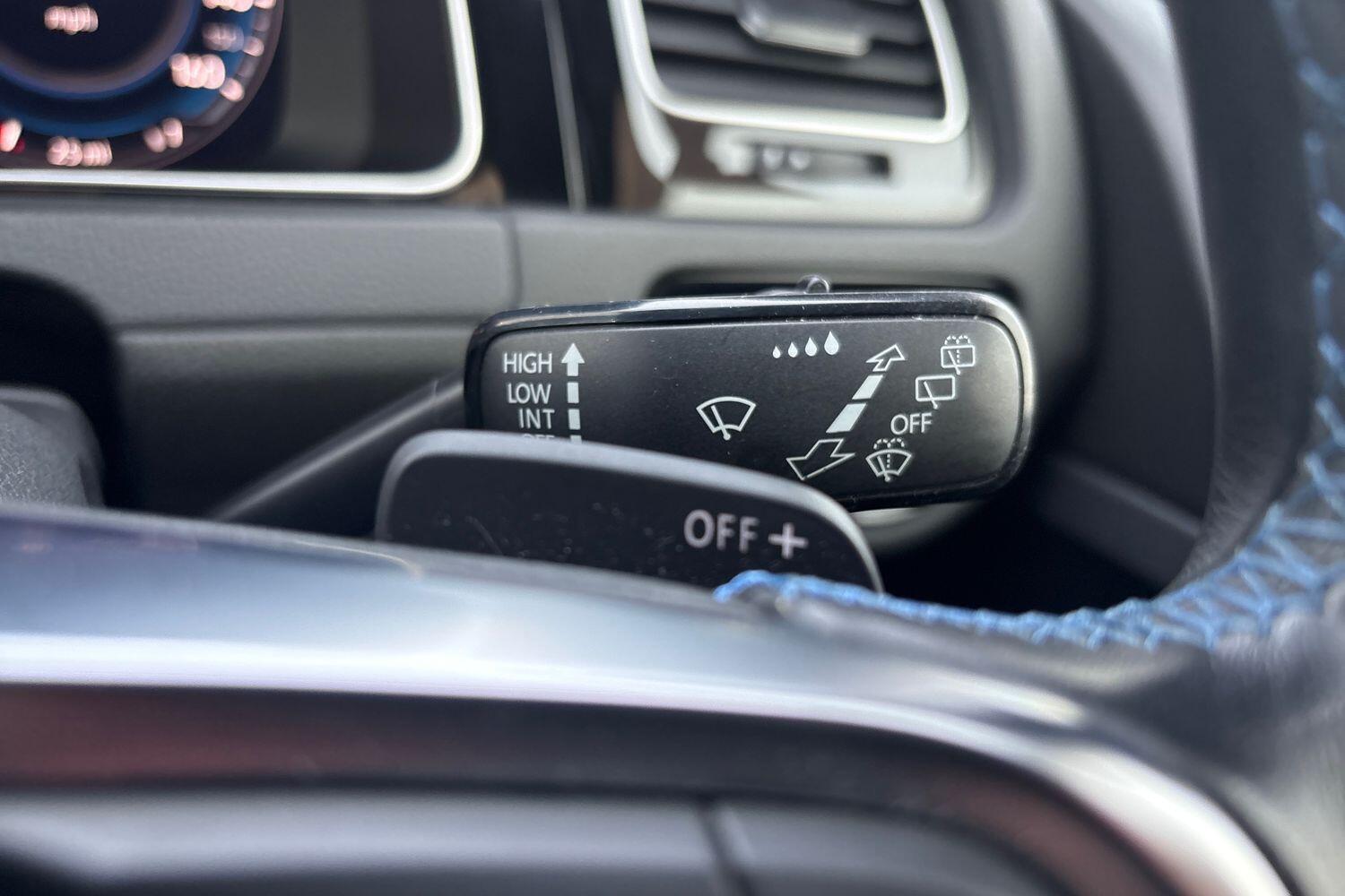 Used Volkswagen Golf 2017 for sale - 77205190: Photo 22