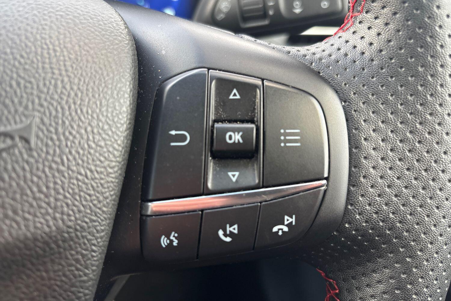 Used Ford Focus 2024 for sale - 76941251: Photo 16