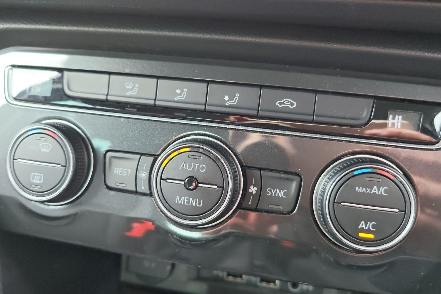 Used Volkswagen Tiguan 2019 for sale - 77941879: Photo 10