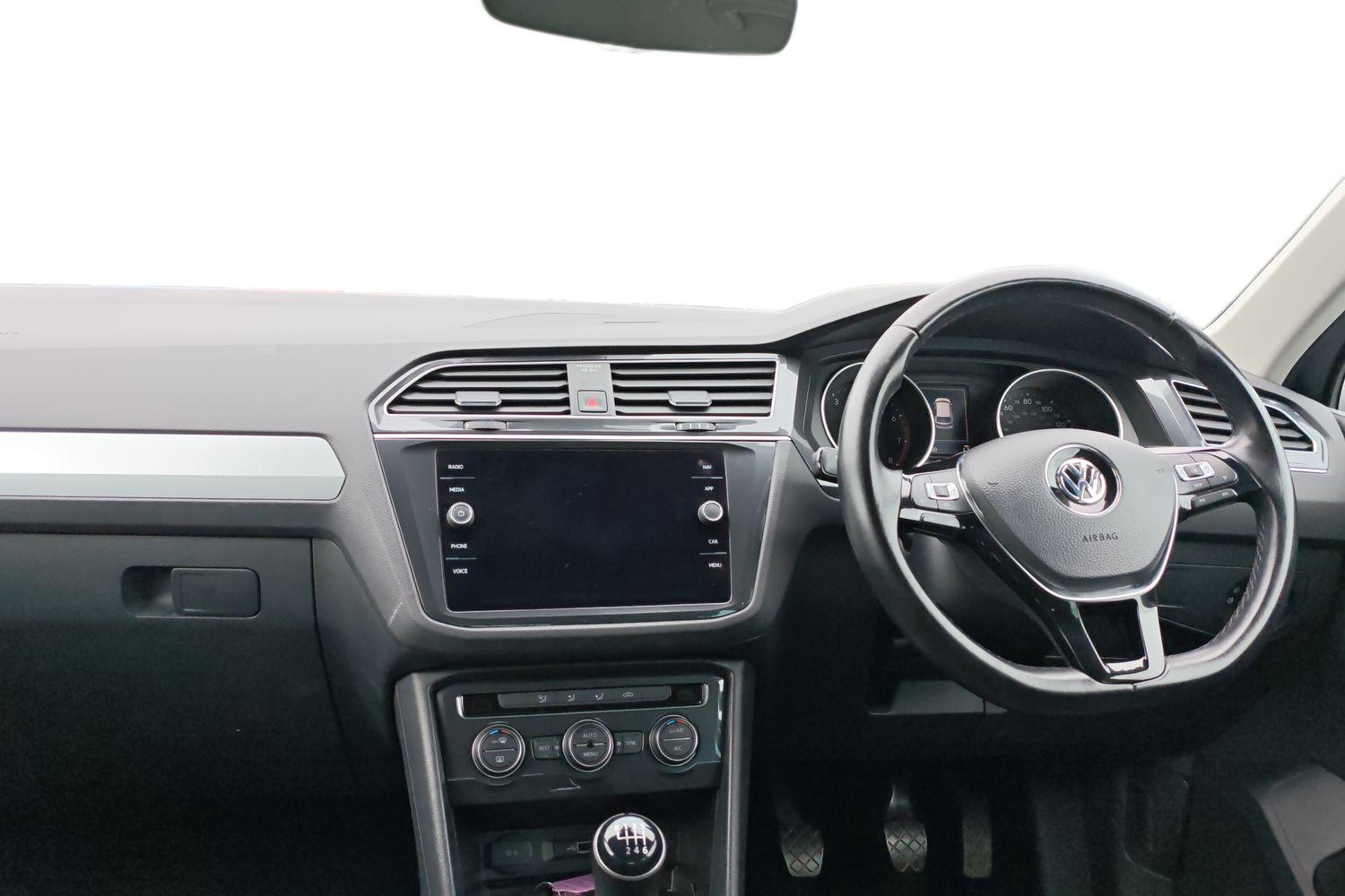 Used Volkswagen Tiguan 2019 for sale - 77941879: Photo 9