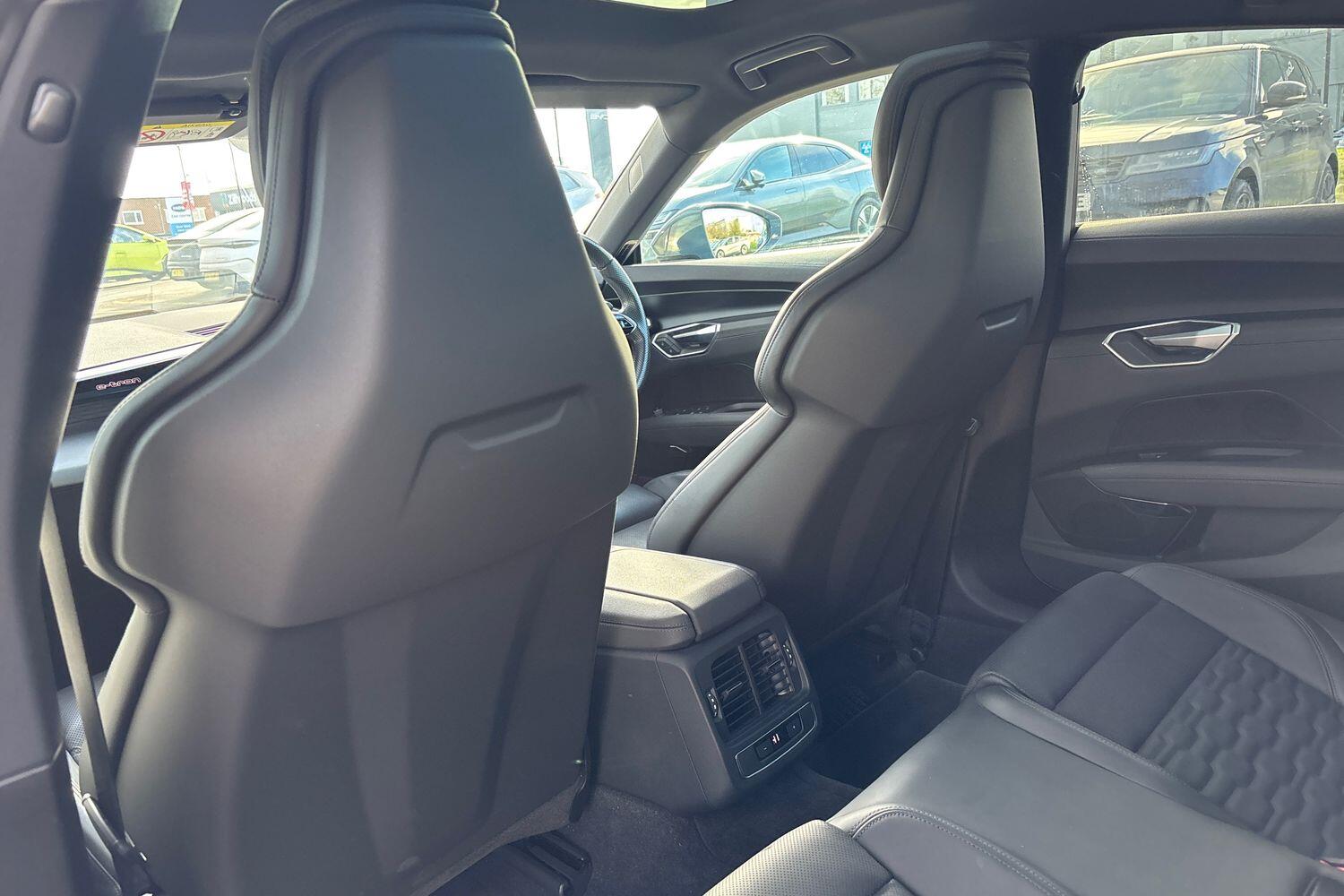 Used Audi e-tron GT 2021 for sale - 77231701: Photo 17