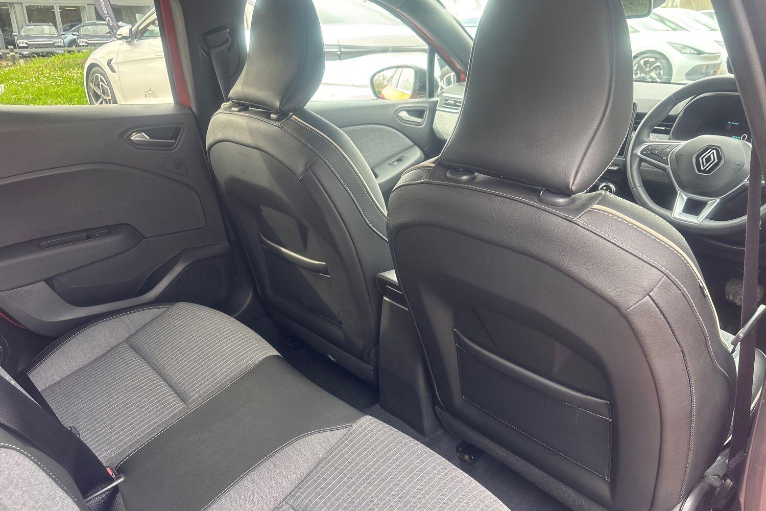 Used Renault Clio 2024 for sale - 77890361: Photo 15