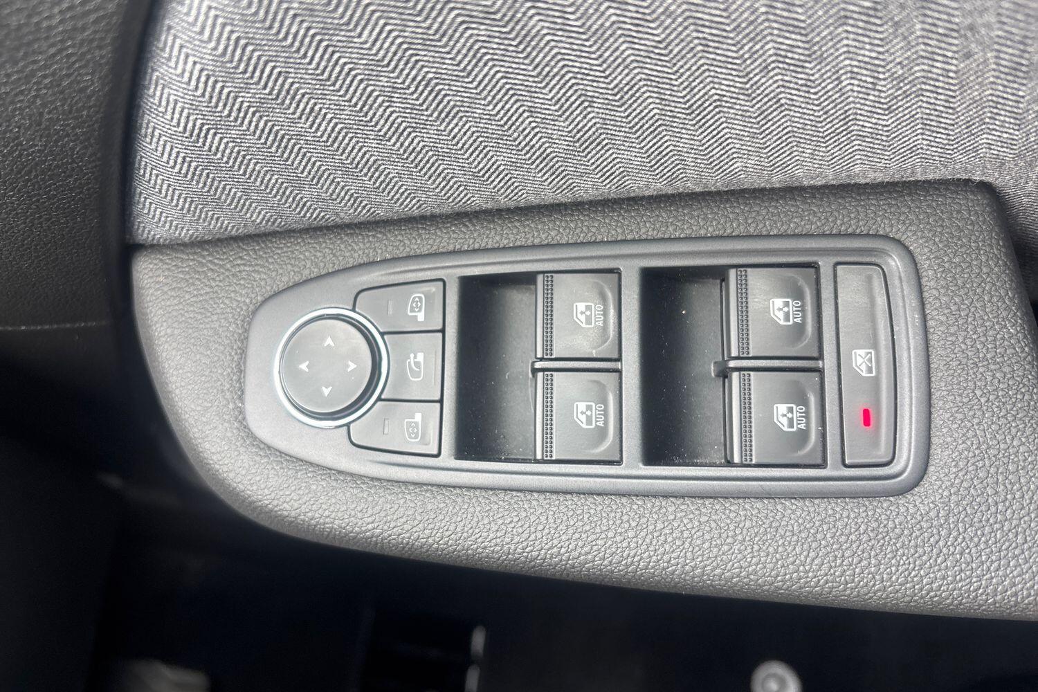 Used Renault Clio 2024 for sale - 77890361: Photo 21