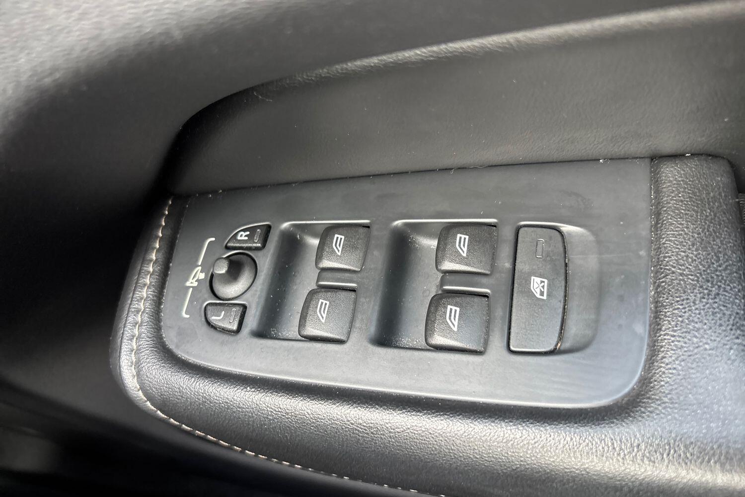 Used Volvo XC60 2018 for sale - 77526033: Photo 22