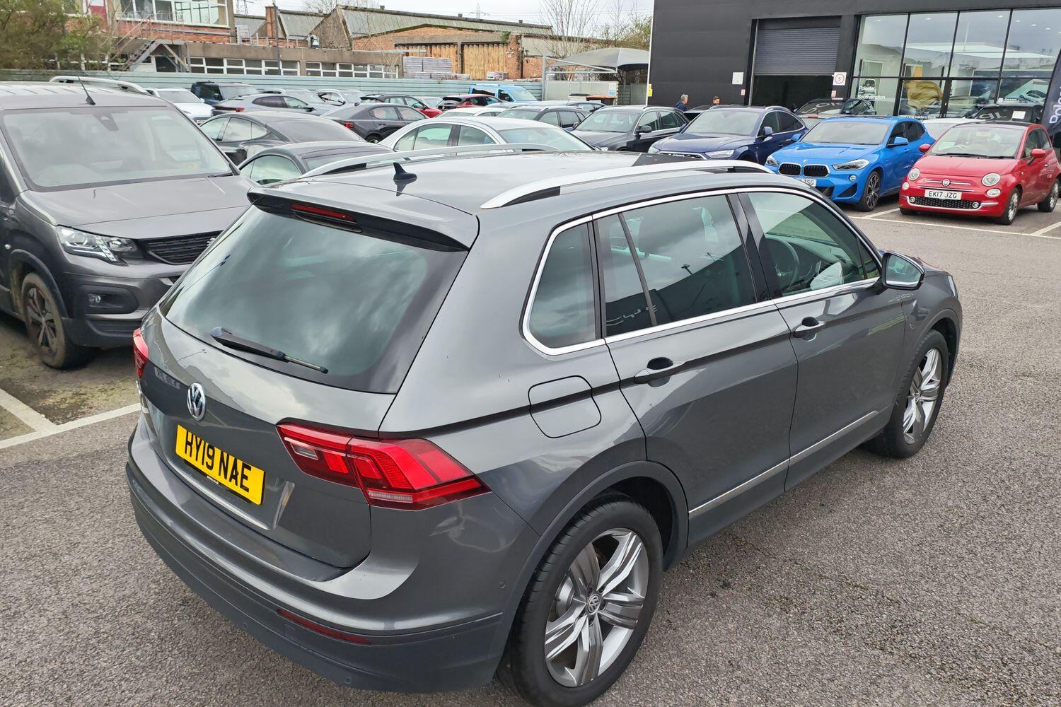 Used Volkswagen Tiguan 2019 for sale - 77890363: Photo 7