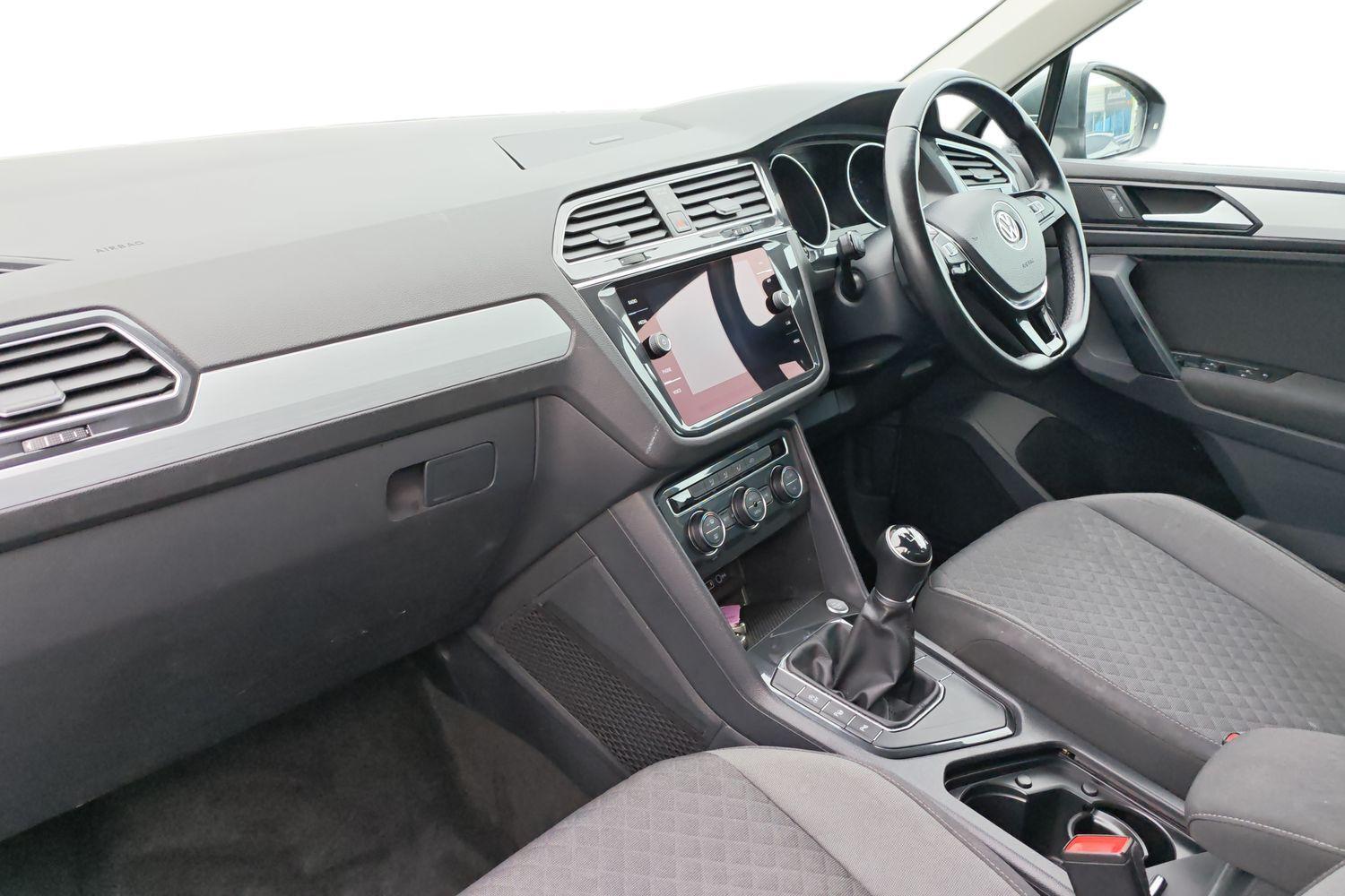 Used Volkswagen Tiguan 2019 for sale - 77890363: Photo 8