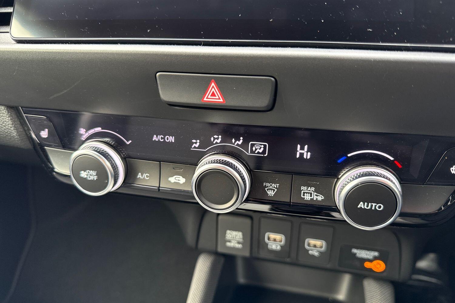 Used Honda Jazz 2023 for sale - 76932238: Photo 16