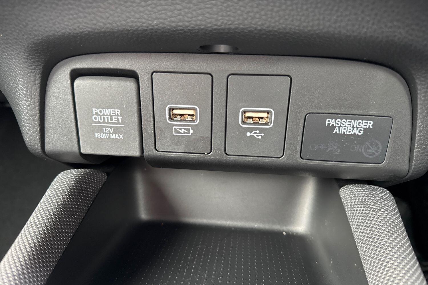 Used Honda Jazz 2023 for sale - 76932238: Photo 23